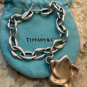 Gorgeous authentic link Tiffany & Co. Sterling Silver Star Bracelet